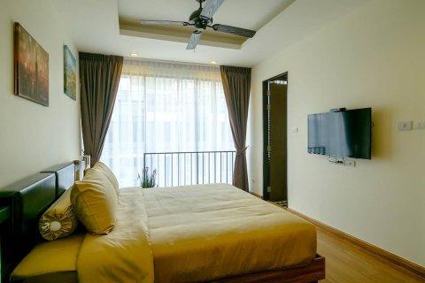 Townhouse in Bang Tao, Thailand 3 bedrooms № 3701 - photo 11