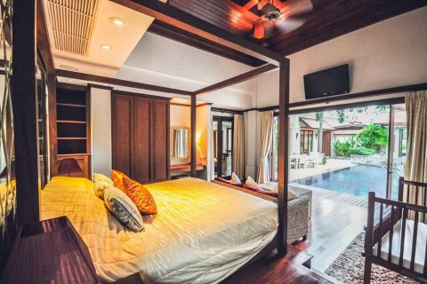 House in Bang Tao, Thailand 4 bedrooms № 3234 - photo 18