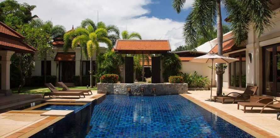 House in Bang Tao, Thailand 5 bedrooms № 3251