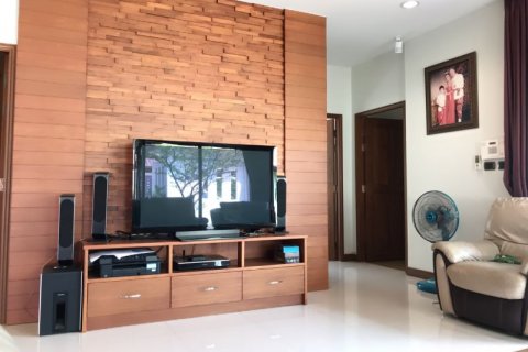 House in Bang Lamung, Thailand 3 bedrooms № 25201 - photo 8