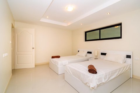 Condo on Nai Harn Beach, Thailand, 2 bedrooms  № 3507 - photo 8