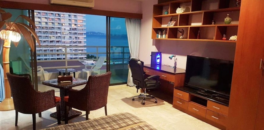 Condo in Pattaya, Thailand, 1 bedroom in View Talay 5  № 25794