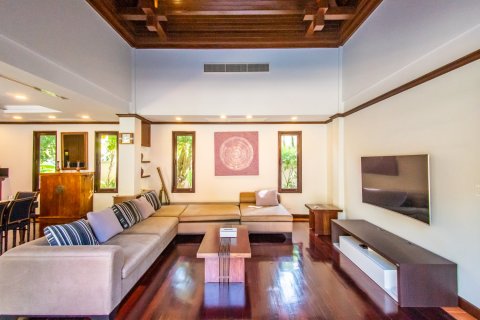 House in Bang Tao, Thailand 4 bedrooms № 3341 - photo 3