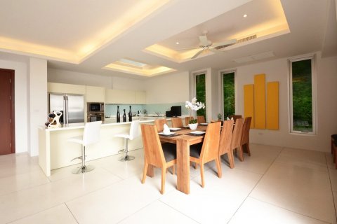 House in Bang Tao, Thailand 4 bedrooms № 3499 - photo 2
