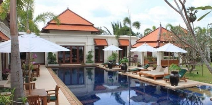 House in Bang Tao, Thailand 5 bedrooms № 3191
