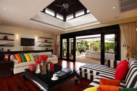 House in Bang Tao, Thailand 3 bedrooms № 3724 - photo 30