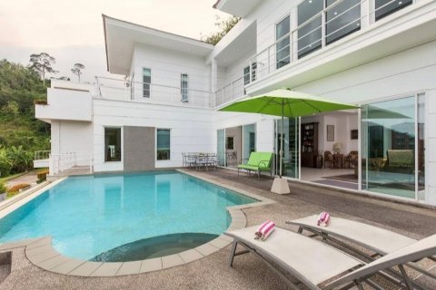 House in Kathu, Thailand 4 bedrooms № 3714 - photo 11