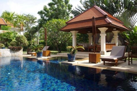 House in Bang Tao, Thailand 4 bedrooms № 3240 - photo 16