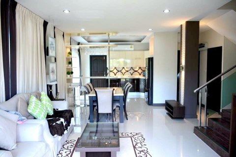House in Pattaya, Thailand 3 bedrooms № 25750 - photo 5
