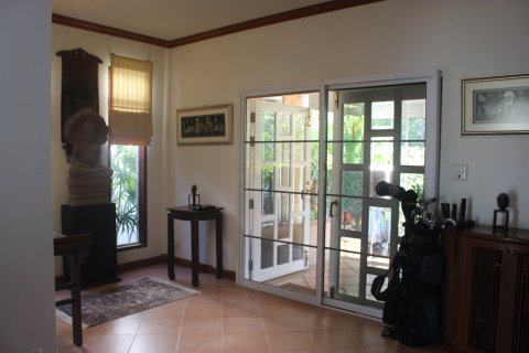 House in Bang Tao, Thailand 4 bedrooms № 3551 - photo 16