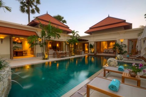 House in Bang Tao, Thailand 5 bedrooms № 3293 - photo 1