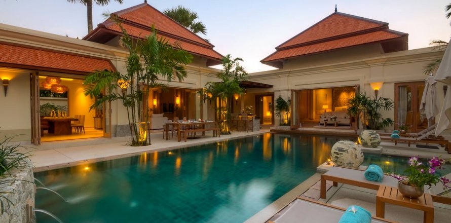 House in Bang Tao, Thailand 5 bedrooms № 3293