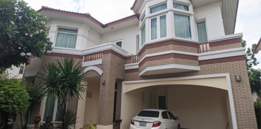 House in Bang Kaeo, Thailand 3 bedrooms № 25439