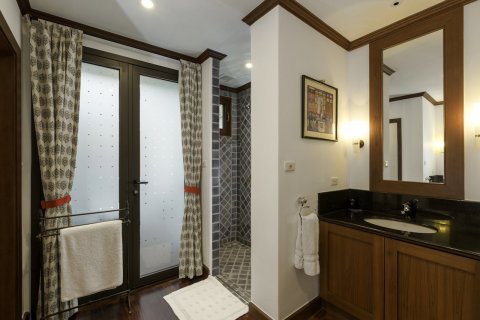 House in Bang Tao, Thailand 4 bedrooms № 3220 - photo 16