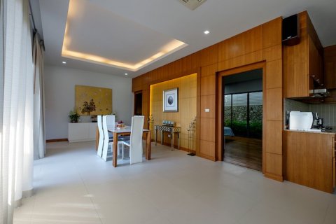 House in Bang Tao, Thailand 3 bedrooms № 3332 - photo 2