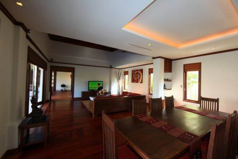House in Bang Tao, Thailand 4 bedrooms № 3285 - photo 2
