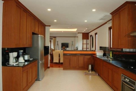 House in Bang Tao, Thailand 4 bedrooms № 3240 - photo 3