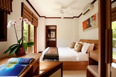 House in Bang Tao, Thailand 4 bedrooms № 3535 - photo 5