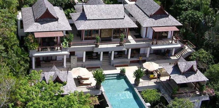 House in Surin, Thailand 6 bedrooms № 3632
