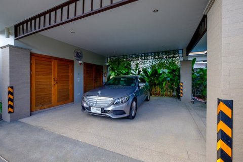 House in Bang Tao, Thailand 3 bedrooms № 3332 - photo 28