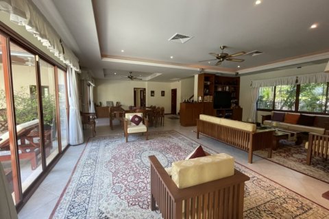 House in Bang Tao, Thailand 5 bedrooms № 3578 - photo 8