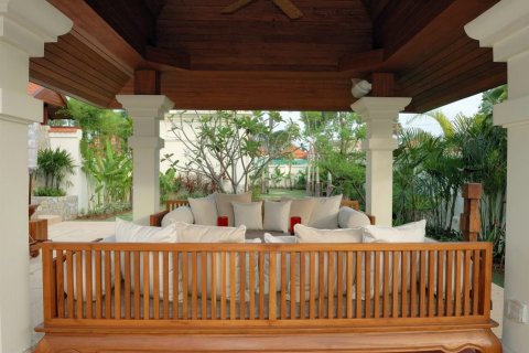House in Bang Tao, Thailand 4 bedrooms № 3186 - photo 4