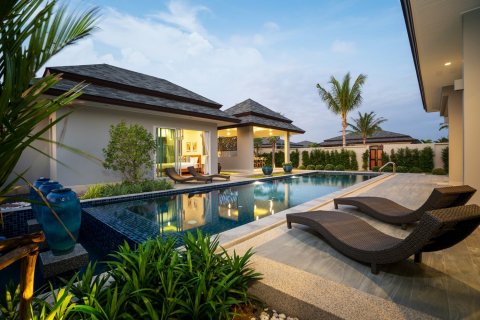 House in Bang Tao, Thailand 4 bedrooms № 3652 - photo 22