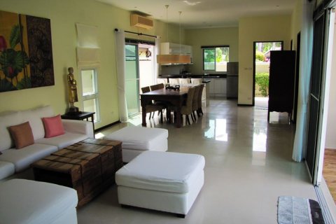 House in Bang Tao, Thailand 4 bedrooms № 3200 - photo 23