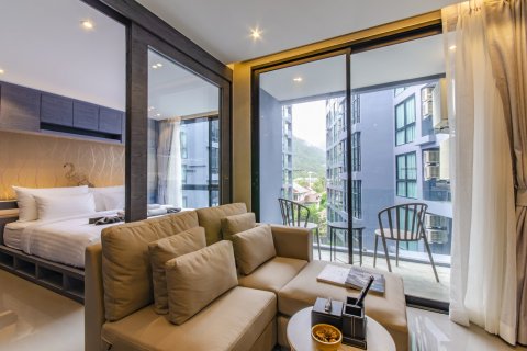 Condo in Kamala, Thailand, 1 bedroom  № 25587 - photo 1