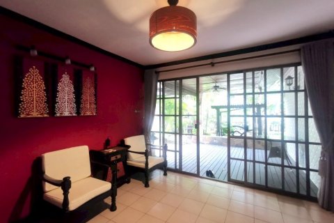 House in Pattaya, Thailand 4 bedrooms № 26065 - photo 12