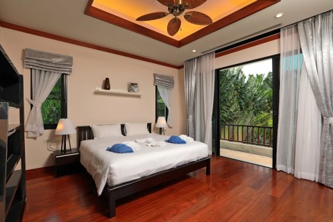 House on Nai Harn Beach, Thailand 4 bedrooms № 3383 - photo 29
