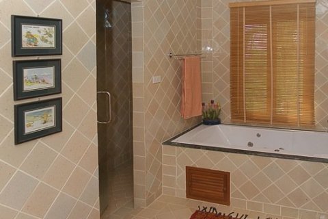 House in Bang Tao, Thailand 5 bedrooms № 3413 - photo 6