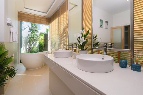 House in Bang Tao, Thailand 3 bedrooms № 3653 - photo 16