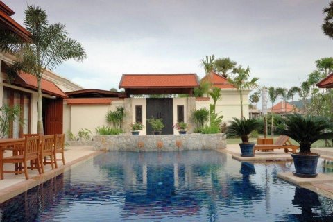 House in Bang Tao, Thailand 4 bedrooms № 3240 - photo 1