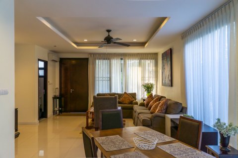 House in Bang Tao, Thailand 3 bedrooms № 3226 - photo 18