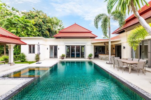 House in Bang Tao, Thailand 4 bedrooms № 3371 - photo 1