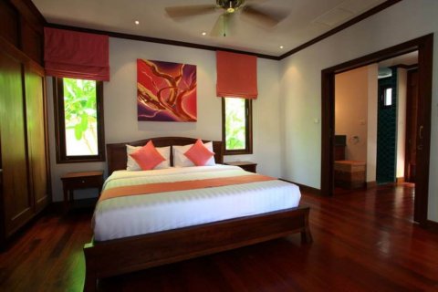 House in Bang Tao, Thailand 4 bedrooms № 3285 - photo 9