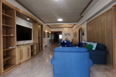 Condo in Pattaya, Thailand, 2 bedrooms  № 8491 - photo 11