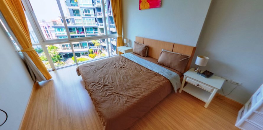 Studio in the Condo in Pattaya, Thailand in Apus  № 27478