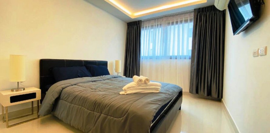 Condo in Pattaya, Thailand, 1 bedroom in Club Royal  № 28080