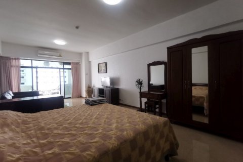 Condo in Pattaya, Thailand, 1 bedroom  № 27945 - photo 13