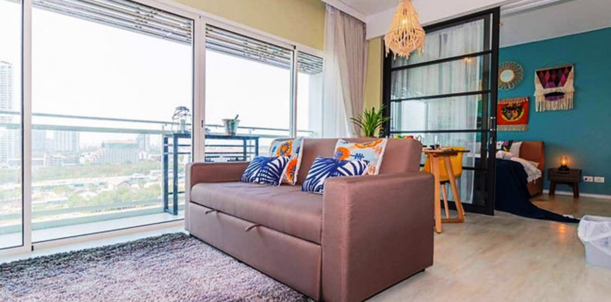 Condo in Pattaya, Thailand, 3 bedrooms in Veranda Residence  № 27595