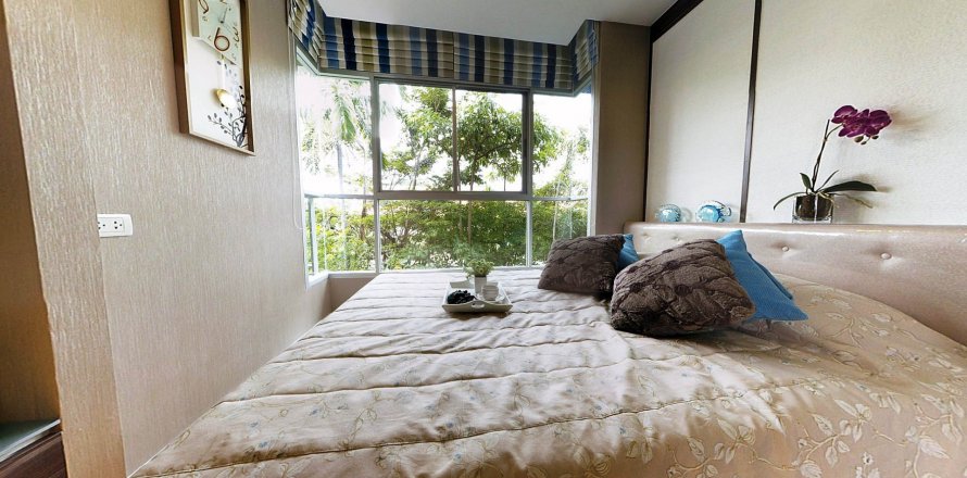 Condo in Pattaya, Thailand, 2 bedrooms in Lumpini Park Beach Jomtien  № 27977