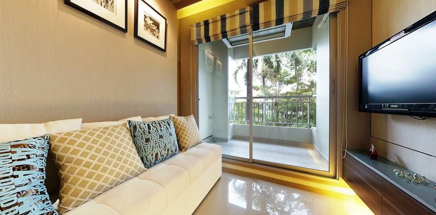 Condo in Pattaya, Thailand, 3 bedrooms in Lumpini Park Beach Jomtien  № 27978