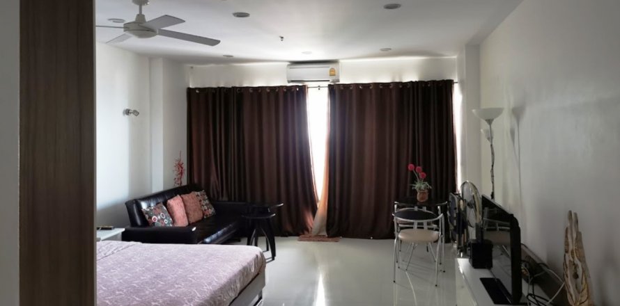 Condo in Pattaya, Thailand, 2 bedrooms in View Talay 7  № 28286