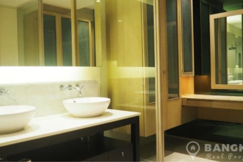 Condo in Bangkok, Thailand, 3 bedrooms  № 28949 - photo 14