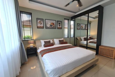 House in Pattaya, Thailand 4 bedrooms № 28591 - photo 16