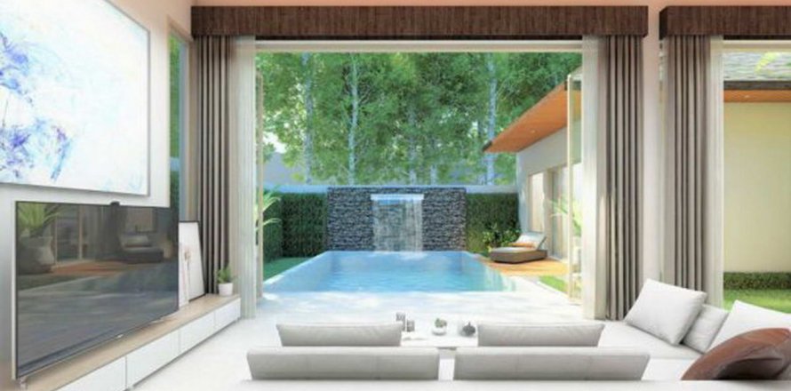 Villa in Phuket, Thailand 3 bedrooms in Wilawan Luxury Villas № 28287