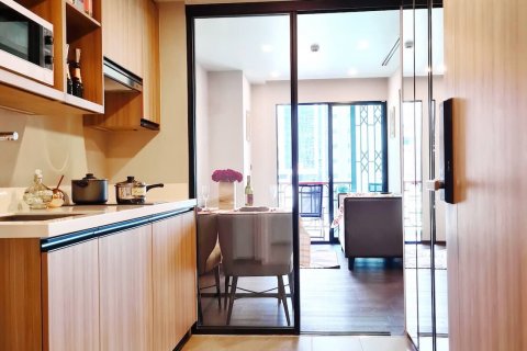 Condo in Bangkok, Thailand, 1 bedroom  № 31595 - photo 14