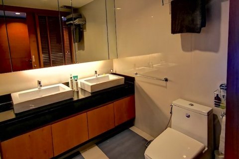 Condo in Bangkok, Thailand, 2 bedrooms  № 30640 - photo 15